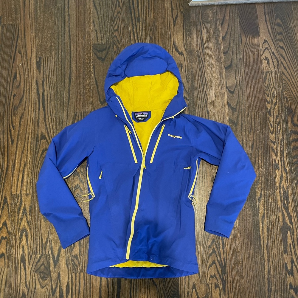 Womens patagonia jacket size medium - H2No